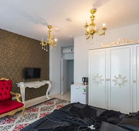 Montino Hotel